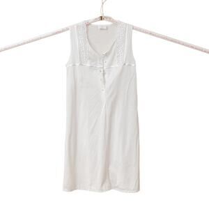 Hanro 100% Pima Cotton Sz XS White Lace Scoopneck Nightgown Satin Buttons